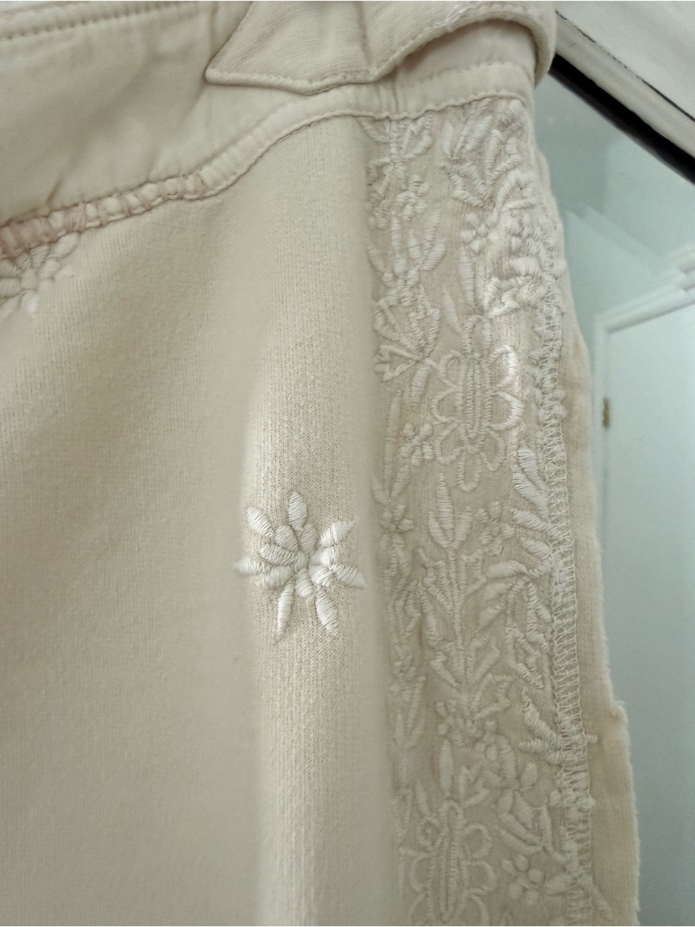 Magnolia Pearl Whistlestop Underjohns - Picture 4 of 7